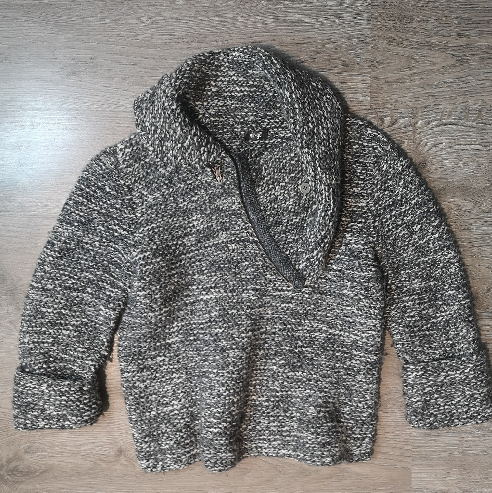 Y2K vintage Hand Knit Grey Oversized Asymmetrical collar sweater w/Zipper